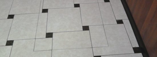 Укладка плитки на деревянный пол