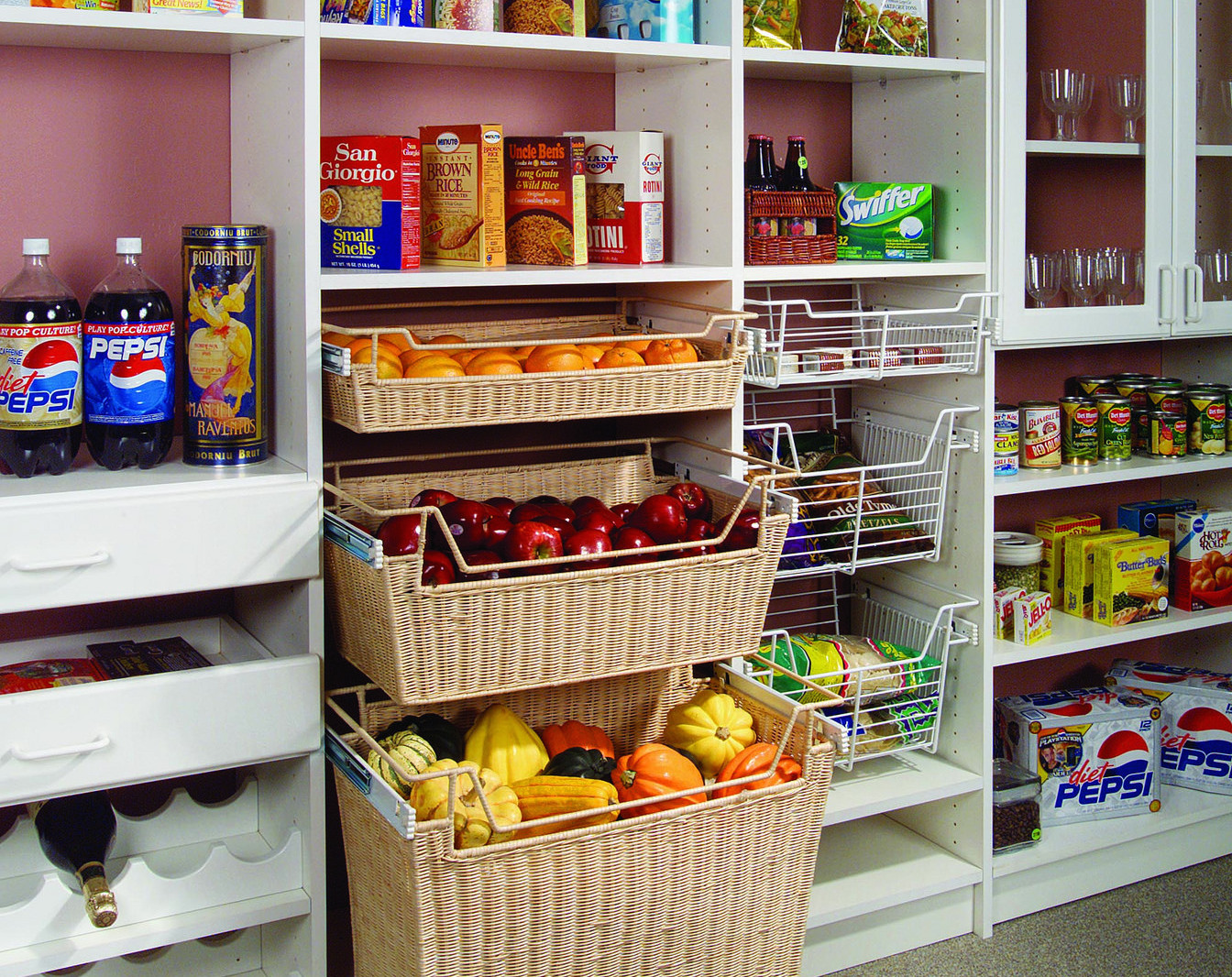 Стеллаж пищевой. Стеллаж для продуктов. Стеллаж с продуктами. Кладовка для овощей. Шкаф кладовая для продуктов.